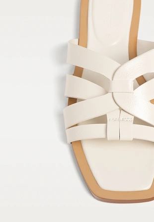 Сандалии на плоской подошве с ремешками- Заказать в России