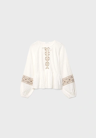 Блуза из струящейся ткани с вышивкой- Заказать в России
