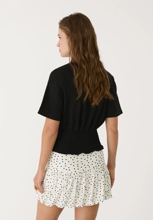 Black|7099/305 - Stradivarius Футболка со сборкой