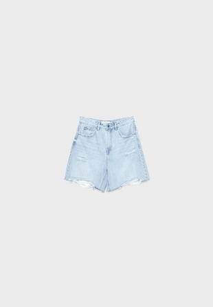 MEDIUM LIGHT BLUE DENIM|1364/498 - Stradivarius Длинные джинсовые шорты D93