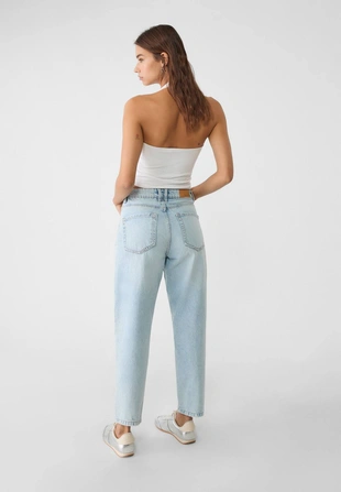 Джинсы MOM FIT D81- Заказать в России