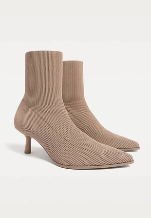 BEIGE|9400/570 - Stradivarius Ботильоны с верхом из трикотажа на высоком каблуке