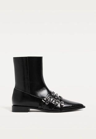 Купить Stradivarius Ботильоны на плоской подошве с ремешками