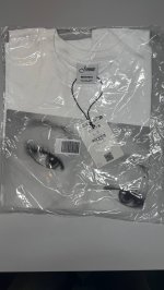 Bershka Футболка Jennie Off white | 7595/072/251