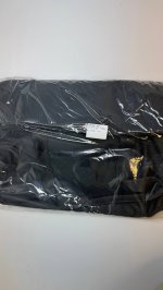 Zara ПРОРЕЗИНЕННАЯ ДОРОЖНАЯ СУМКА Black | 3136/620/800