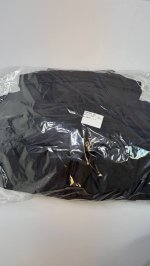 Zara КОРОТКИЙ АНОРАК С КАПЮШОНОМ WATER AND WIND PROTECTION Black | 3046/223/800