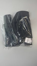 Bershka Сапоги с эластичным голенищем на высоком каблуке и платформе BLACK | 1044/460/040