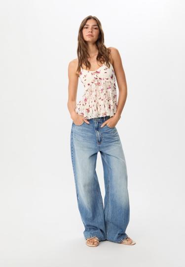 Stradivarius Топ на бретелях с кружевом