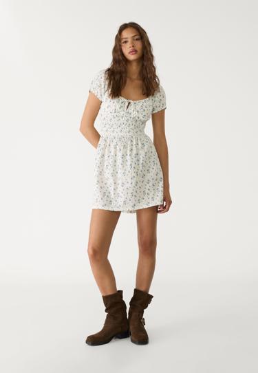 Stradivarius Короткое платье с принтом купить с доставкой.