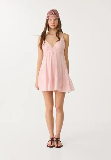 Короткое струящееся платье с завязками на спине- Заказать в России