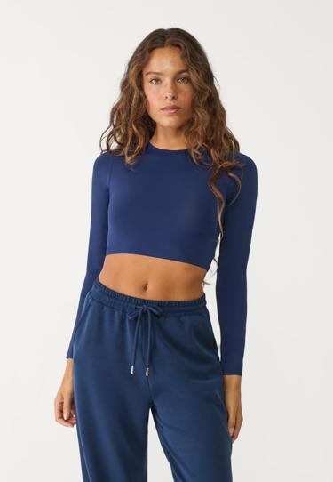 Stradivarius Укороченный топ с длинными рукавами купить с доставкой.