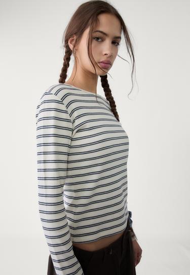 Stradivarius Базовая футболка в полоску купить с доставкой.
