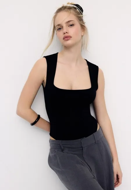 Боди из полиамида с квадратным вырезом