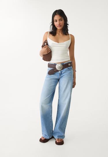 Stradivarius Топ с бретелями и сборками