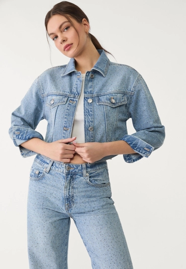 Stradivarius Джинсовка с лампасами купить с доставкой.