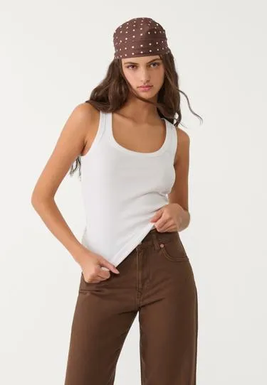 Базовый топ на бретелях- Заказать в России