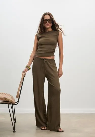 Футболка с мини-рукавами, сборками и текстурой- Заказать в России