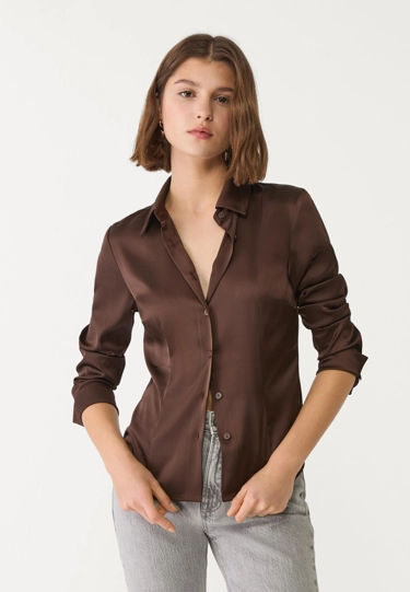 Stradivarius Приталенная рубашка из атласа