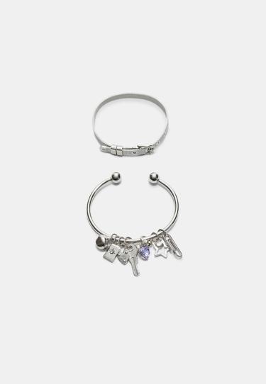 Набор из 2 браслетов с разными подвесками- Заказать в России