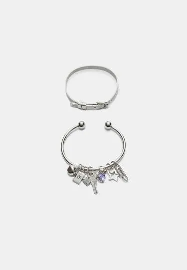 Набор из 2 браслетов с разными подвесками- Заказать в России