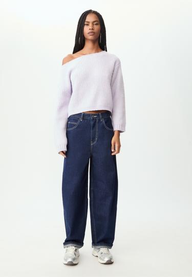 Трикотажный свитер с вырезом «лодочка»