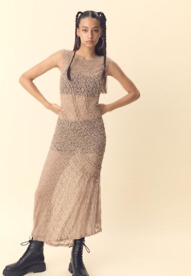 Длинное асимметричное кружевное платье- Заказать в России