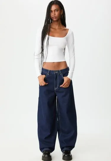 Джинсы-бочонки с регулируемой посадкой