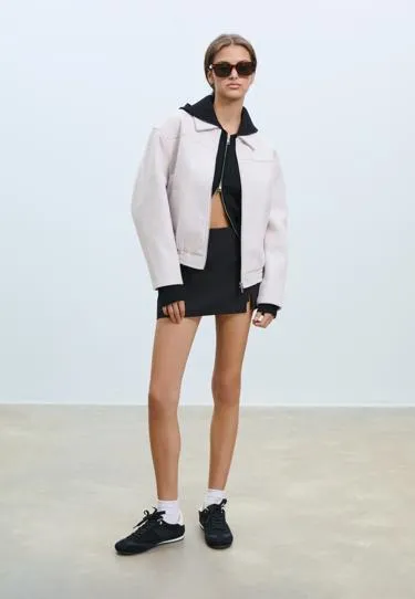 Куртка-бомбер из мягкой ткани- Заказать в России