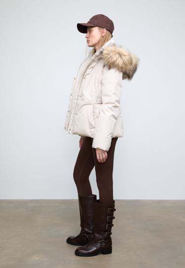 Stradivarius Стеганая куртка с капюшоном