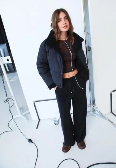 Двусторонняя стеганая куртка из искусственной овчины