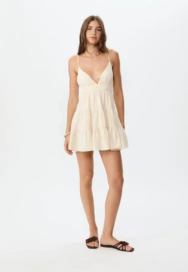 Короткое струящееся платье с завязками на спине- Заказать в России
