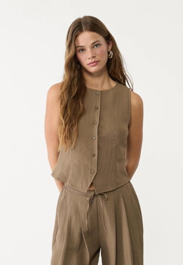 Текстурный топ на пуговицах- Заказать в России