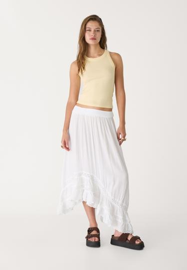 Майка в рубчик на бретелях