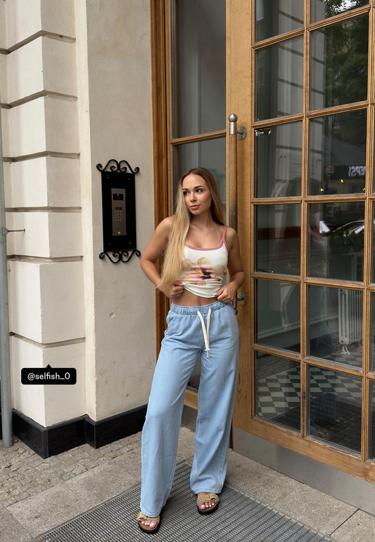 Stradivarius D35 струящиеся джинсовые брюки на шнурке купить с доставкой.