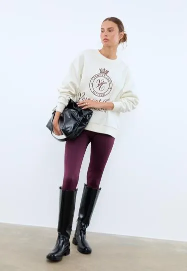 Толстовка с вышивкой