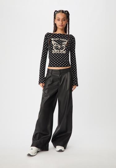 Stradivarius Футболка с вырезом «лодочка» в горошек