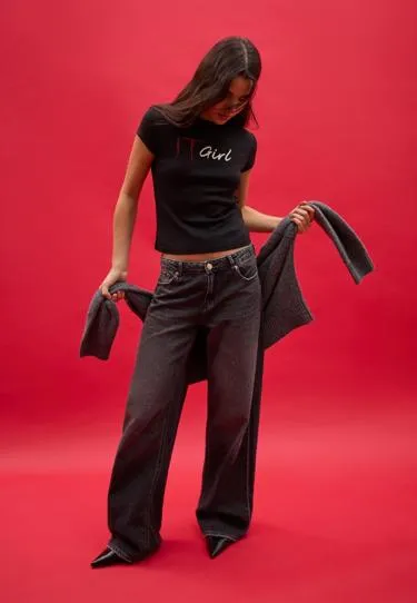 Облегающая футболка IT GIRL- Заказать в России