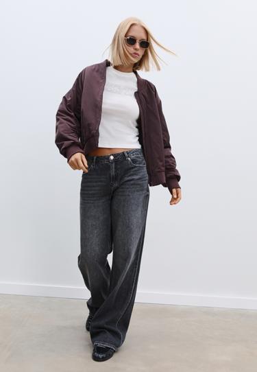 Stradivarius Облегающая футболка с блестящей отделкой