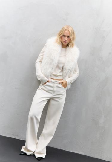 Stradivarius Жилет из искусственного меха купить с доставкой.