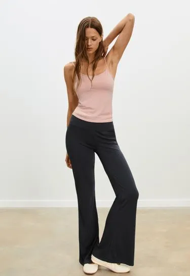 Базовая майка на бретельках- Заказать в России