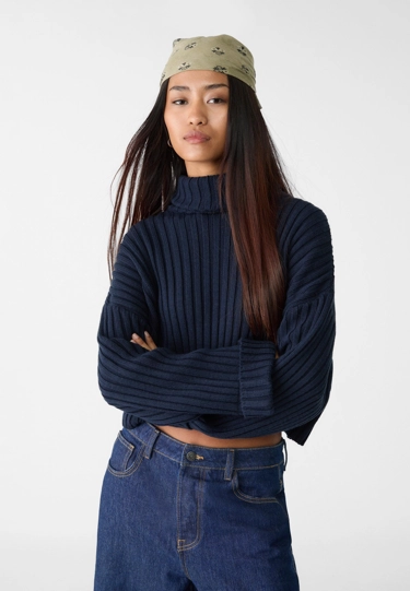 Вязаный свитер с высоким воротом- Заказать в России