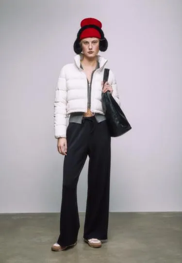 Стеганая куртка с высоким воротником- Заказать в России