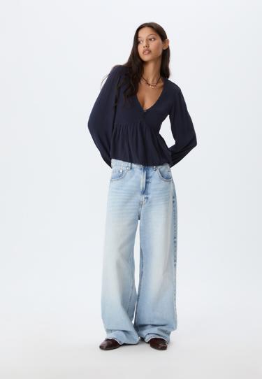 Легкая блузка с длинными рукавами- Заказать в России