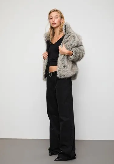 Куртка из искусственного меха с воротником-стойкой- Заказать в России