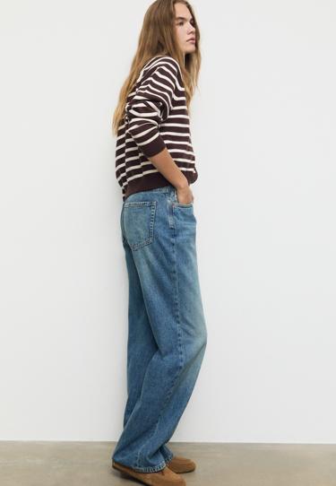 Джинсы прямого кроя- Заказать в России