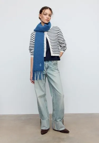 Вязаный кардиган с пуговицами из мягкой ткани- Заказать в России