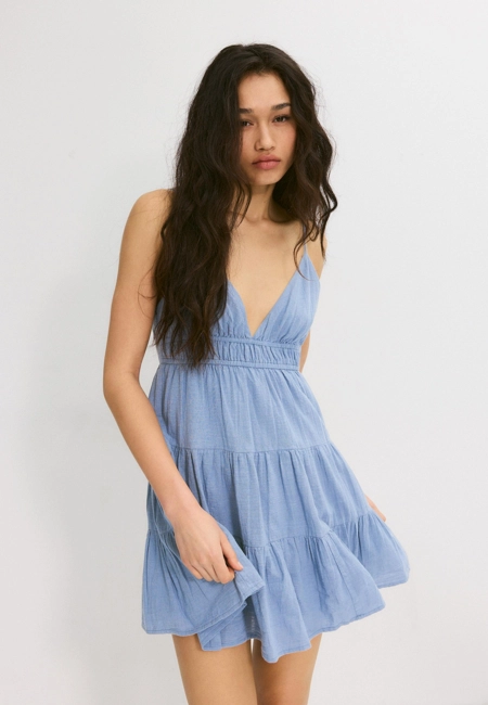 Stradivarius Короткое струящееся платье с завязкой на спине купить с доставкой.