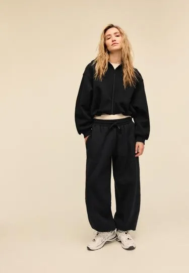 Толстовка-бомбер с принтованным капюшоном