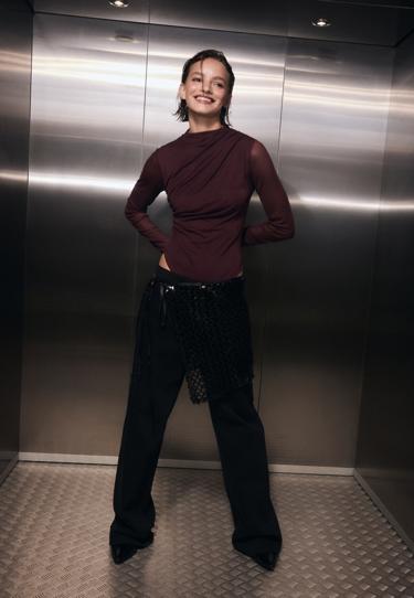 Stradivarius Боди из присборенной полупрозрачной ткани