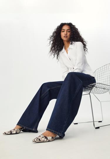 Stradivarius Джинсы D91 с низкой посадкой и широкими штанинами